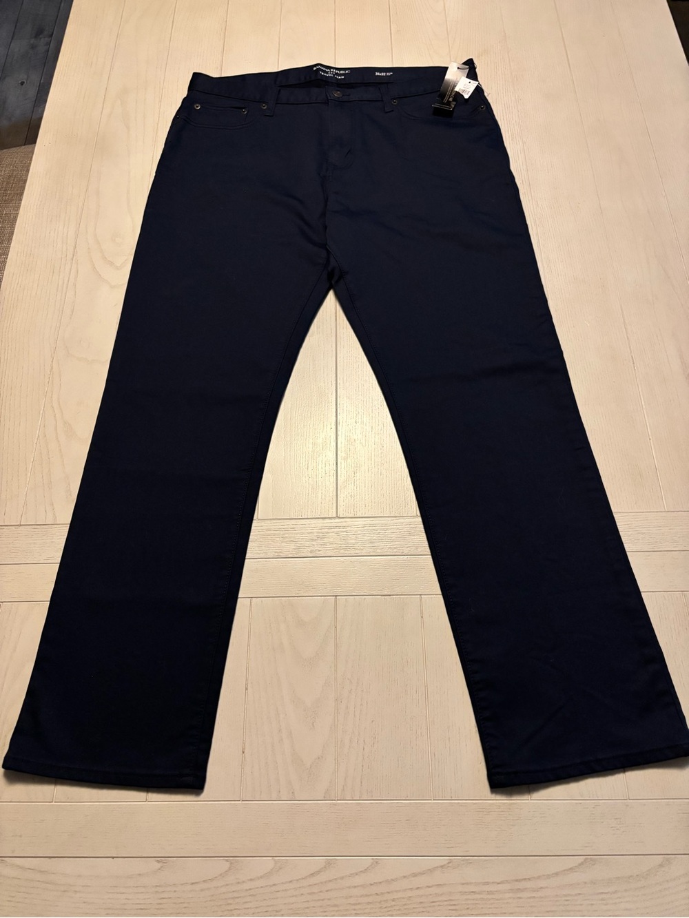 NWT Banana Republic jeans 36 x 32 slim fit